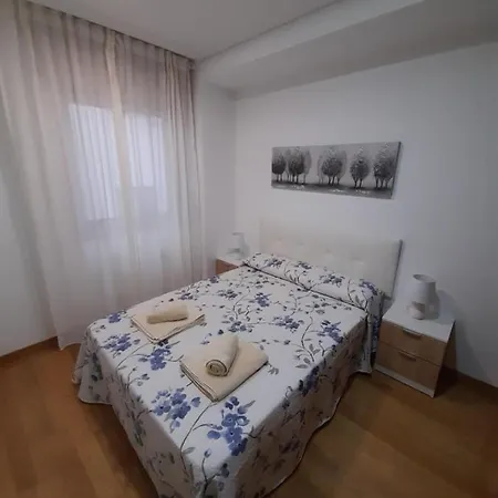 Piso Nuevo En *